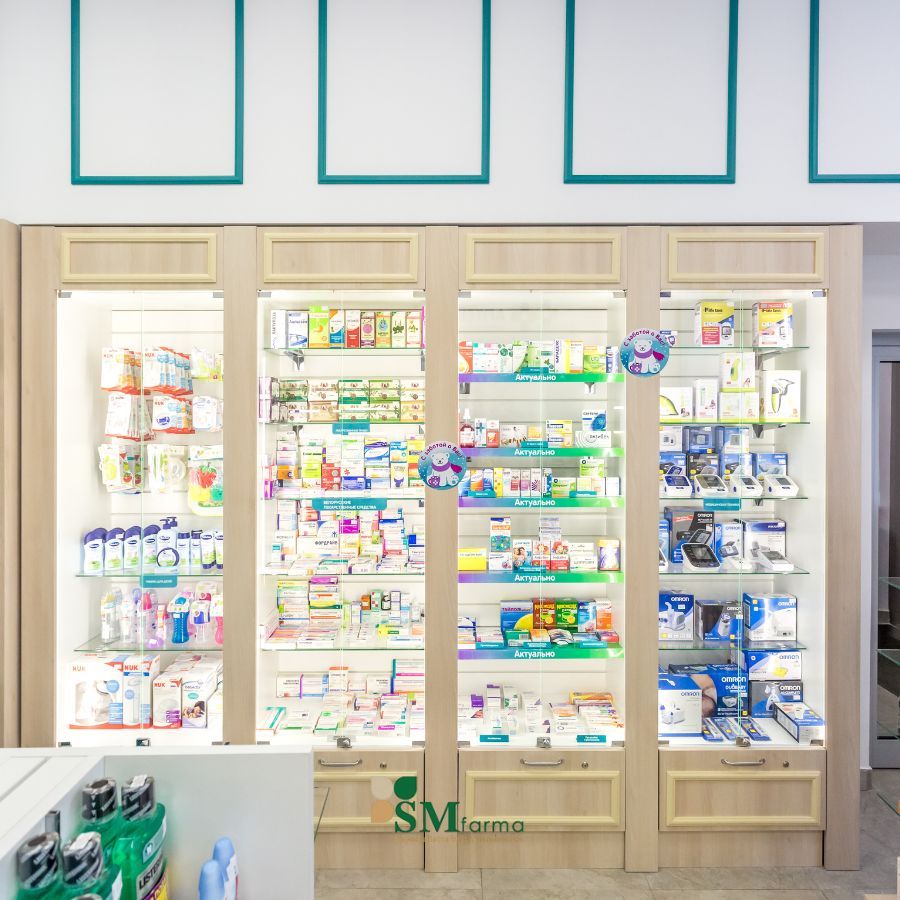 FARMACIA ZONA DEL BIERZO, EN PLENO CAMINO DE SANTIAGO CON FACTURACIÓN APROXIMADA DE 260.000 EUROS, LOCAL EN ALQUILER.