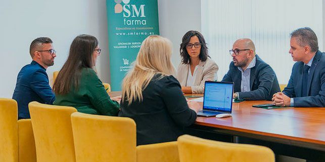 Asesores con experiencia en el sector de la compraventa de farmacias